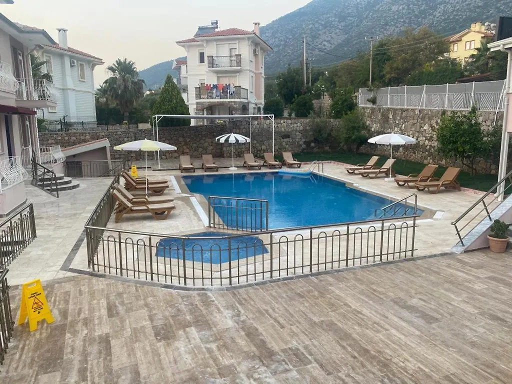 Bella Rose Hotel